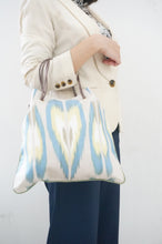 画像をギャラリービューアに読み込む, Adras Kinchaku Bag - JP0502