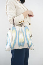 画像をギャラリービューアに読み込む, Adras Kinchaku Bag - JP0502