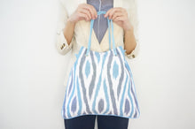 画像をギャラリービューアに読み込む, Adras Kinchaku Bag - 0602JP