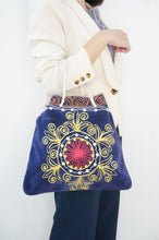 画像をギャラリービューアに読み込む, Suzani Kinchaku Bag - 0604JP