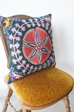 画像をギャラリービューアに読み込む, Suzani CushionCover JPC65 (Cotton)