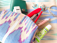 Load image into Gallery viewer, Adras Square Pouch - 0501