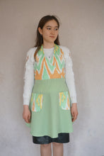 Load image into Gallery viewer, Adras Apron - green